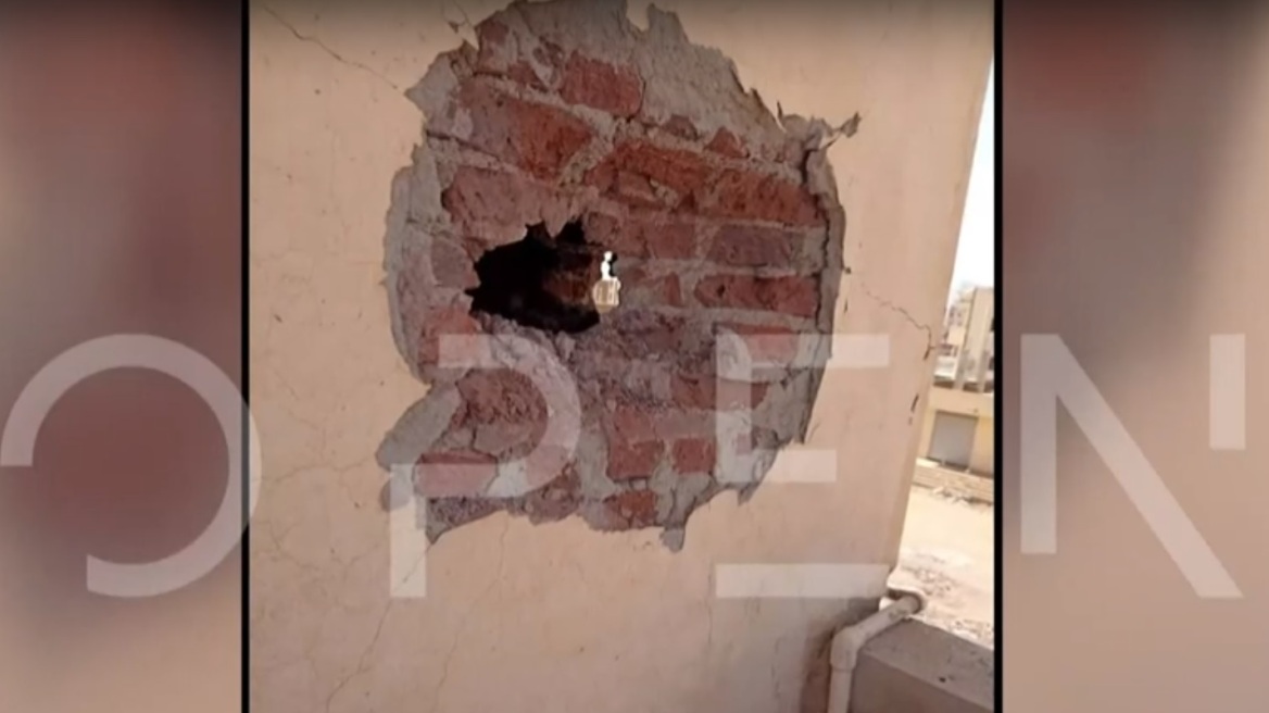 Εμφύλιος στο Σουδάν: Ρουκέτα χτύπησε σπίτι ελληνικής οικογένειας στο Χαρτούμ - Δείτε φωτογραφίες