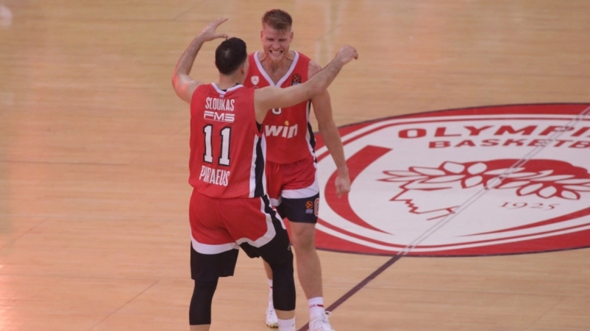 Ολυμπιακός - Φενέρμπαχτσε: Με σύμμαχο την παράδοση του ΣΕΦ στα Game 1
