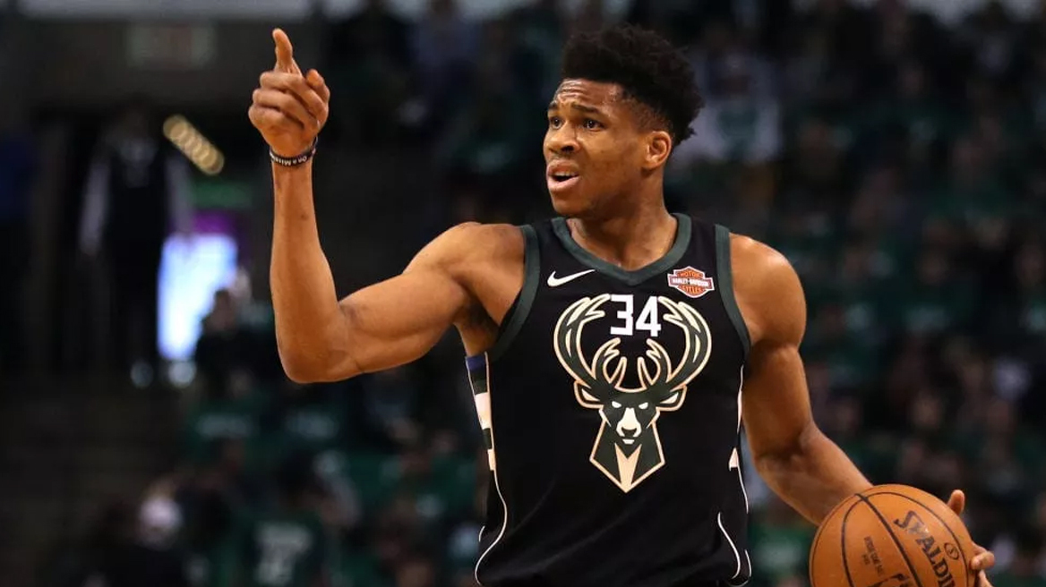 Αντετοκούνμπο: Πρώτος σε εύστοχα σουτ στην ιστορία των Μπακς - Οι υπόλοιπες 12 κορυφές που κυνηγά