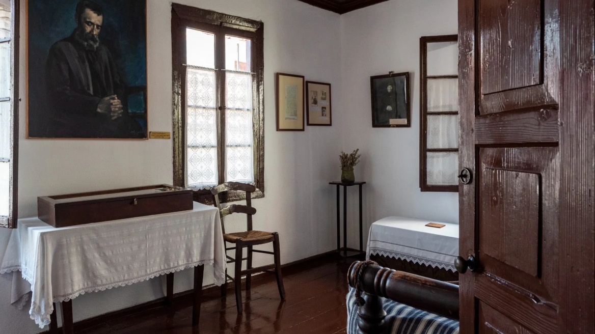 Σπίτια Ελλήνων λογοτεχνών που μετατράπηκαν σε μουσεία