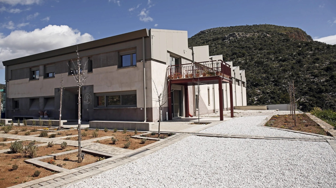 Επίσκεψη στην εμβληματική «Οινοποιητική Μονεμβασίας – Τσιμπίδη»