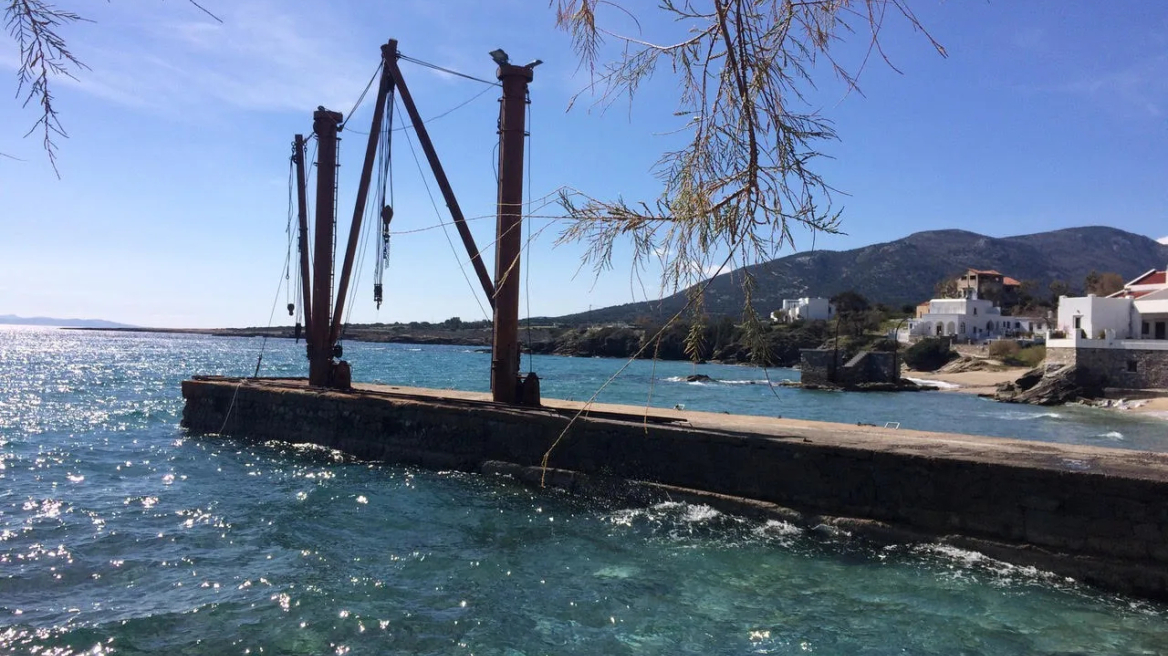 Νάξος: Το ορυκτό που αποτελεί κεφάλαιο για το νησί και το υπαίθριο μουσείο του 