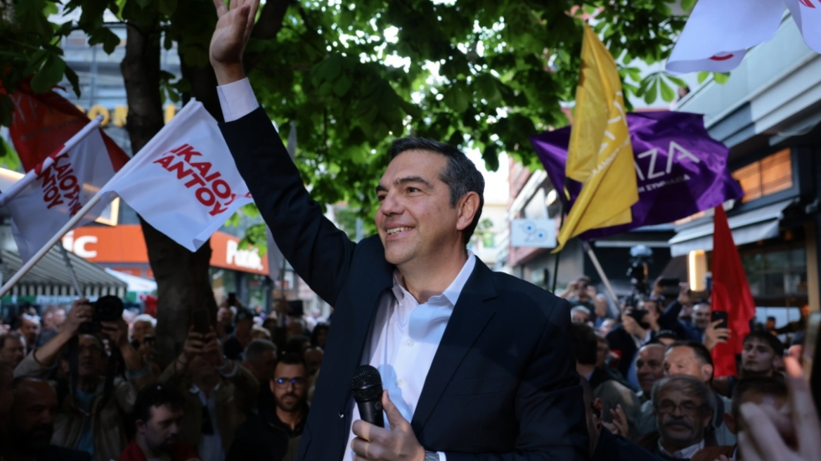 Εκλογές 2023 - Τσίπρας: Ο Ανδρέας Παπανδρέου είχε αντίπαλο τη Δεξιά, δεν είχε μέτωπο με την Αριστερά