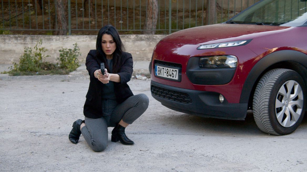 Παγιδευμένοι: Η Αγγελική βρίσκεται σε κίνδυνο