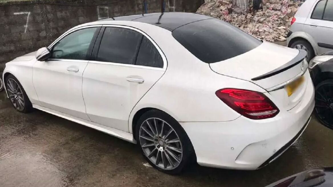 Θεσσαλονίκη: Σε πάρκινγκ στο αεροδρόμιο «Μακεδονία» βρέθηκαν πολυτελή οχήματα που κλάπηκαν στη Βρετανία