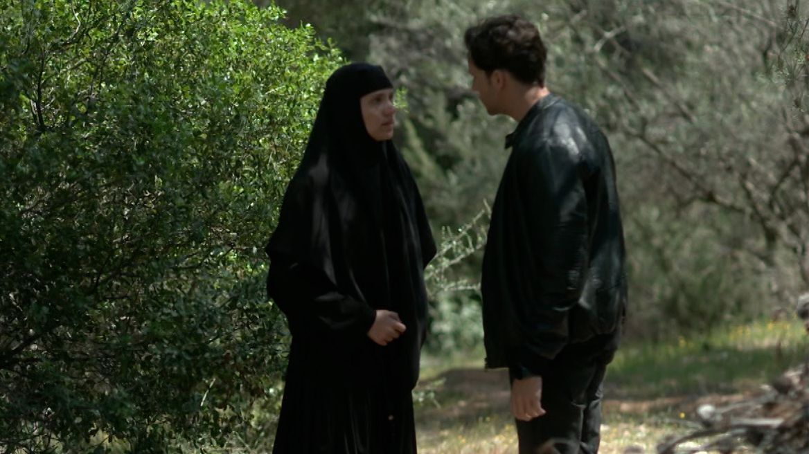 Μαύρο Ρόδο: Ο Πέτρος βρίσκει την Ελισάβετ στο δάσος