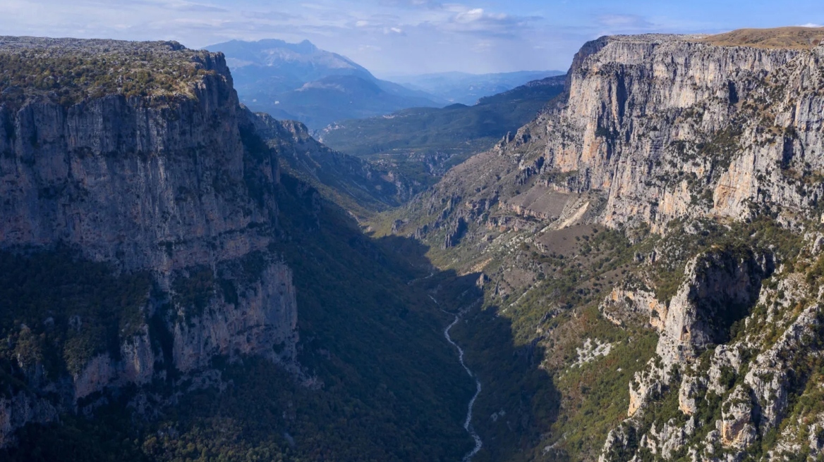 5 κορυφαία φαράγγια της Ελλάδας που πρέπει να επισκεφθείτε