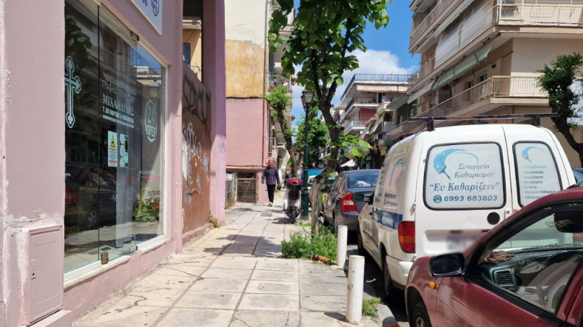 Θεσσαλονίκη: «Πήγε να ταΐσει αδέσποτα και τον σκότωσαν» με μπουνιές και κλωτσιές