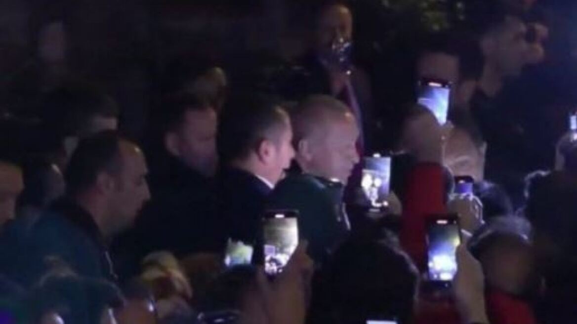 Εκλογές στην Τουρκία: Η πρώτη εμφάνιση του Ερντογάν στην Κωνσταντινούπολη