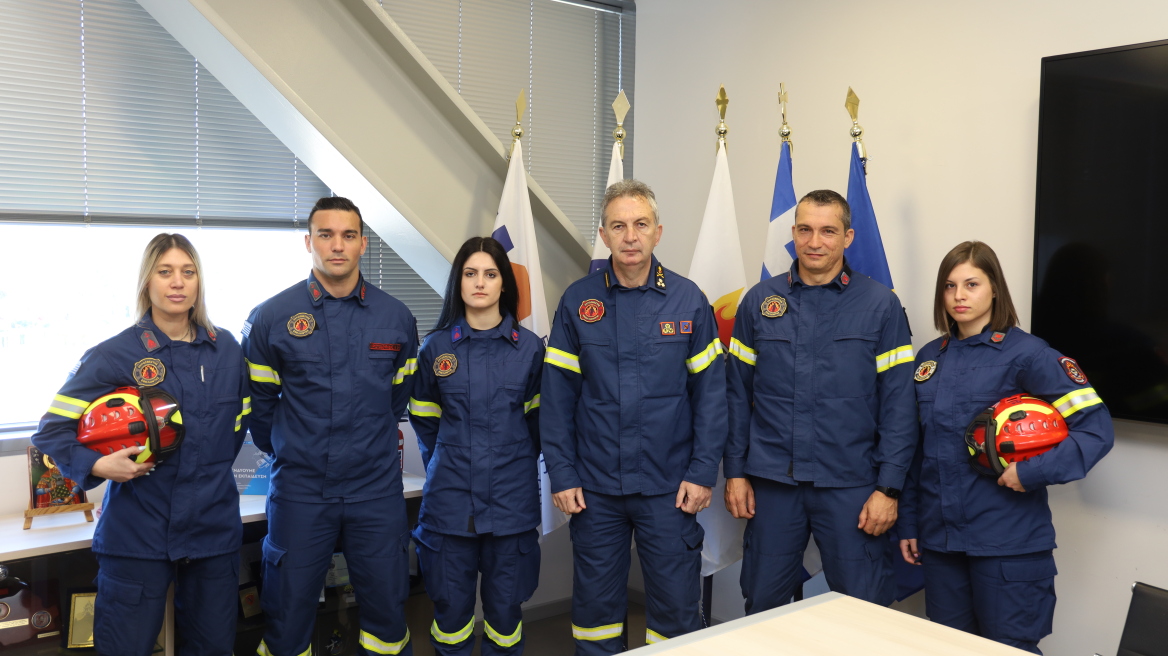 Δωρεά από τα Ιδρύματα Ιωάννη Σ. Λάτση και Αθηνάς Ι. Μαρτίνου σε 3.000 εθελοντές πυροσβέστες 