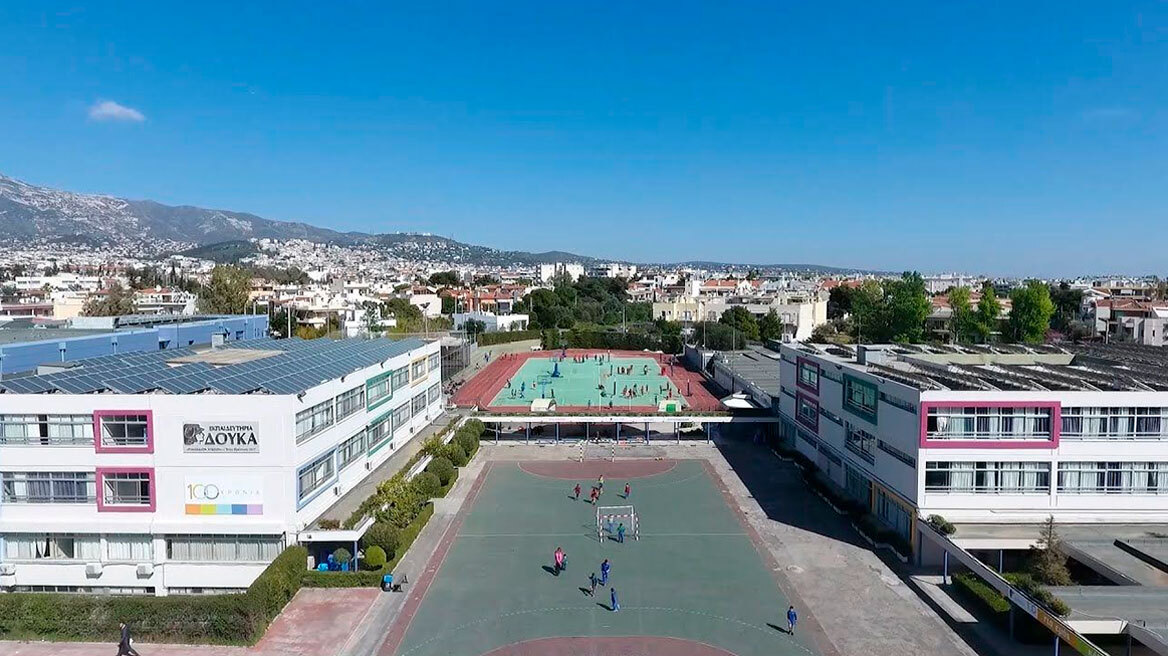 Μαθητές εξερευνούν ψηφιακά την ιστορία του Αμαρουσίου