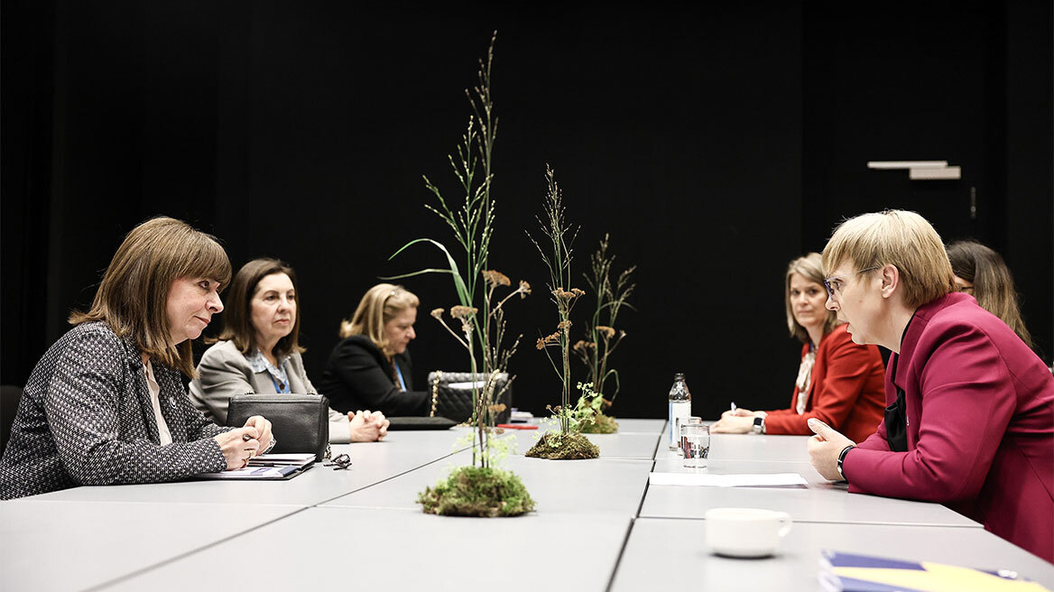 Διαδοχικές συναντήσεις της Σακελλαροπούλου με Ευρωπαίους ηγέτες στην Ισλανδία