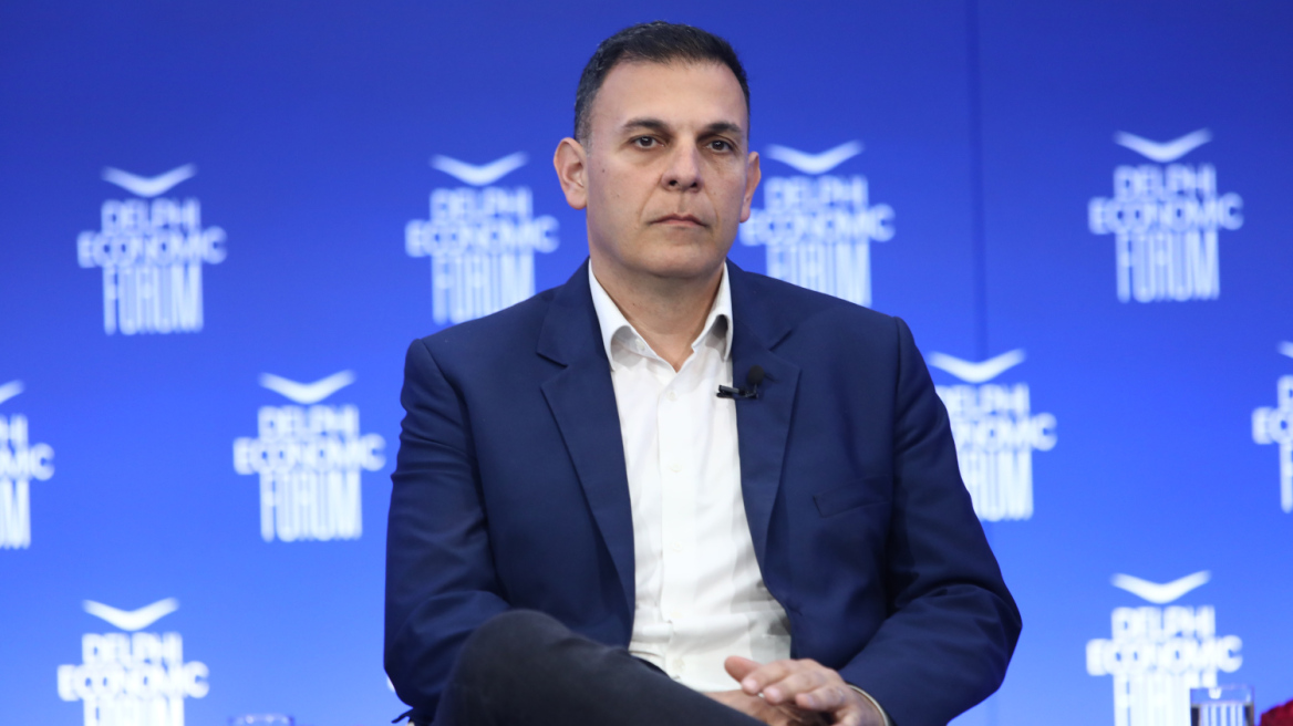 Καραμέρος: Δεν υπάρχει ούτε εμφύλιος σπαραγμός ούτε διάσπαση