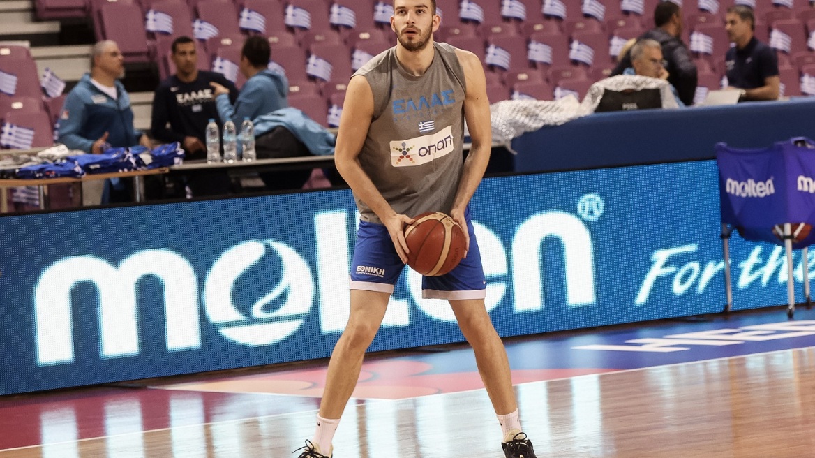 Νίκος Ρογκαβόπουλος: Συμφώνησε με τη Μπασκόνια για συμβόλαιο δύο ετών