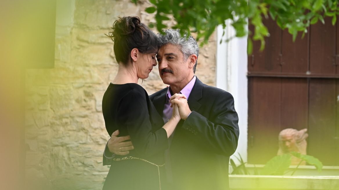 Σασμός: Το κρητικό γλέντι για την επιστροφή του Αντώνη