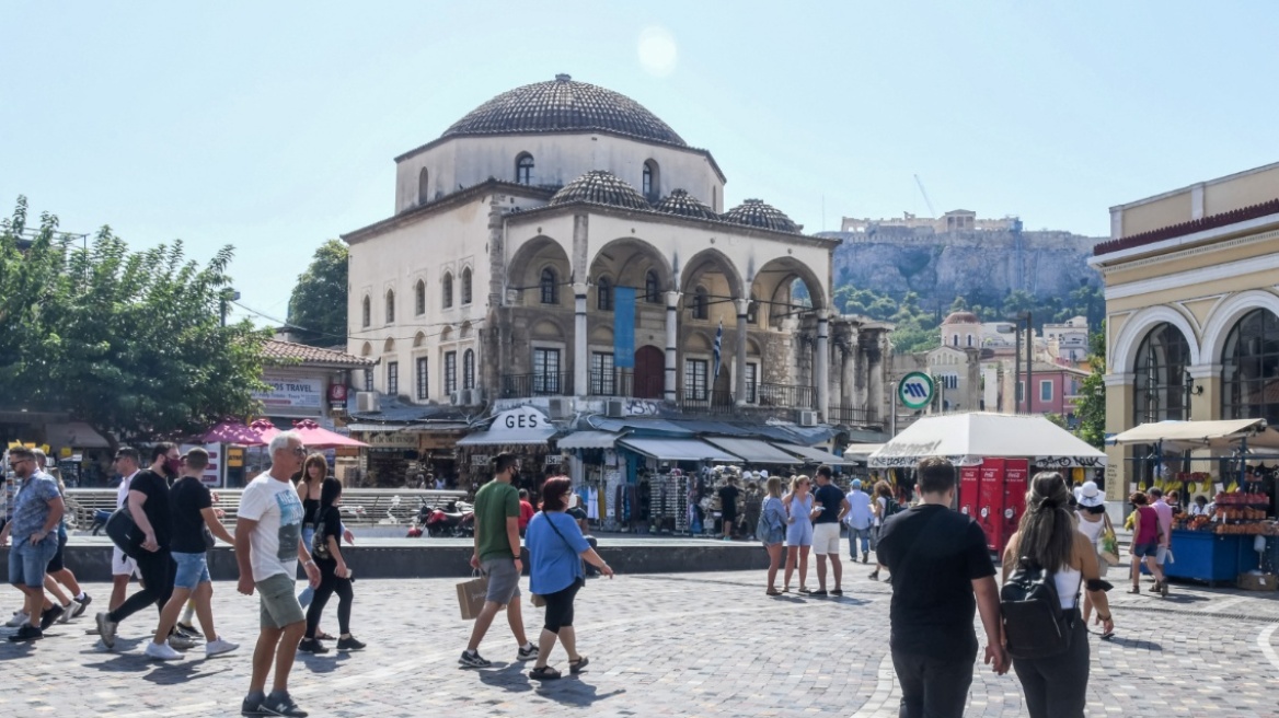 Καιρός: Ηλιοφάνεια σήμερα με τον υδράργυρο στους 27 βαθμούς - Πού αναμένονται μπόρες