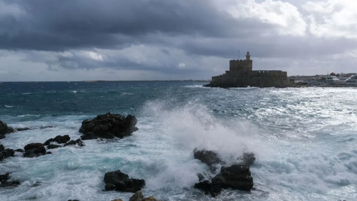 Ο καιρός σήμερα: Σε ποιες περιοχές θα έχουμε έντονες καταιγίδες τις επόμενες ώρες