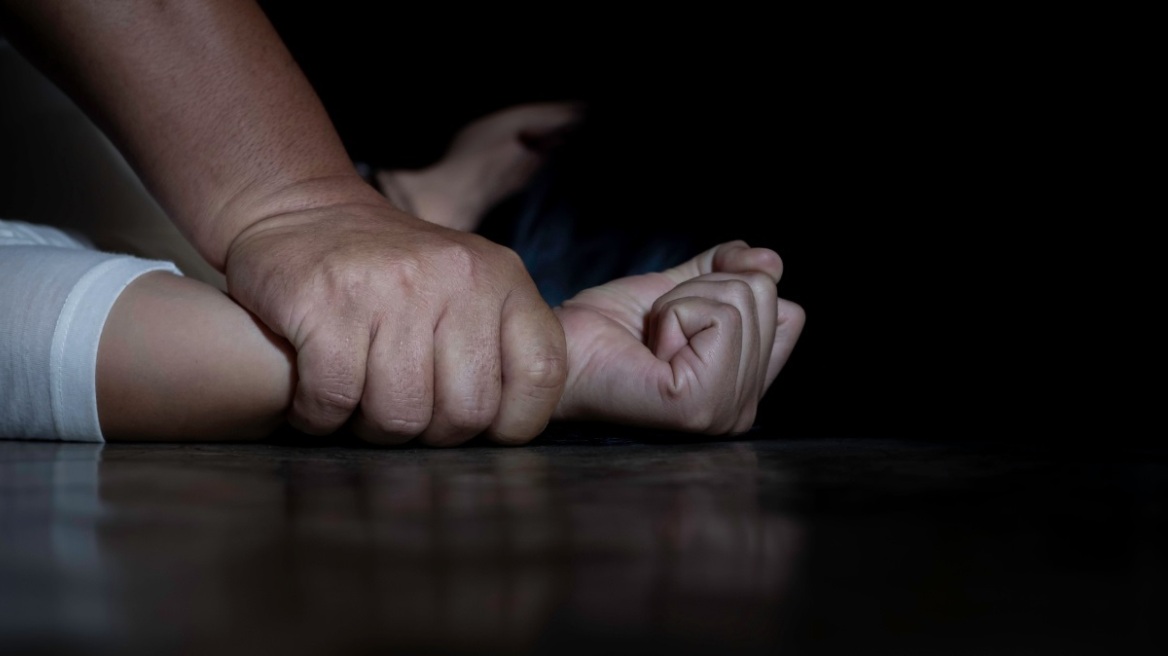 Ζάκυνθος: Σε μονοπάτι προς την παραλία «Ναυάγιο» κατήγγειλε η τουρίστρια πως έγινε η απόπειρα βιασμού της από μοναχό