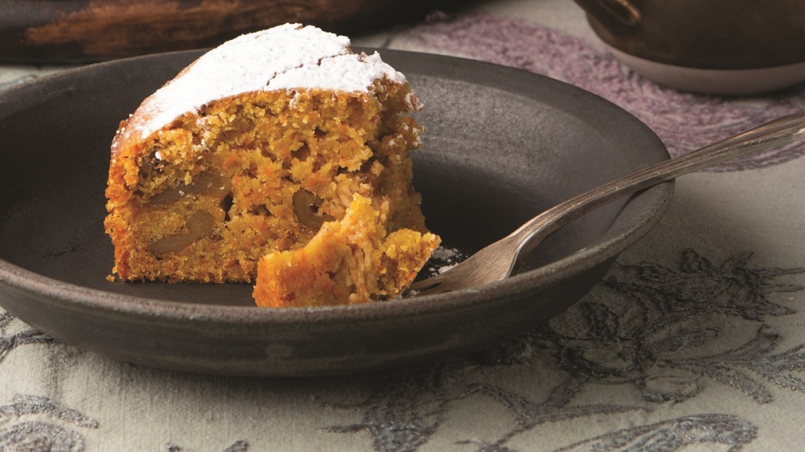 Vegan κέικ καρότου από τον Στέλιο Παρλιάρο
