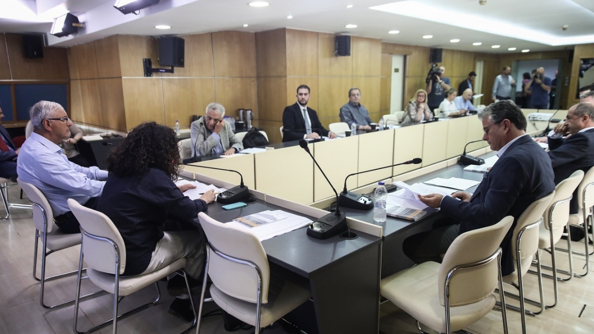 Εκλογές 2023: Την επόμενη Τρίτη και όχι αύριο η συνεδρίαση για το ντιμπέιτ