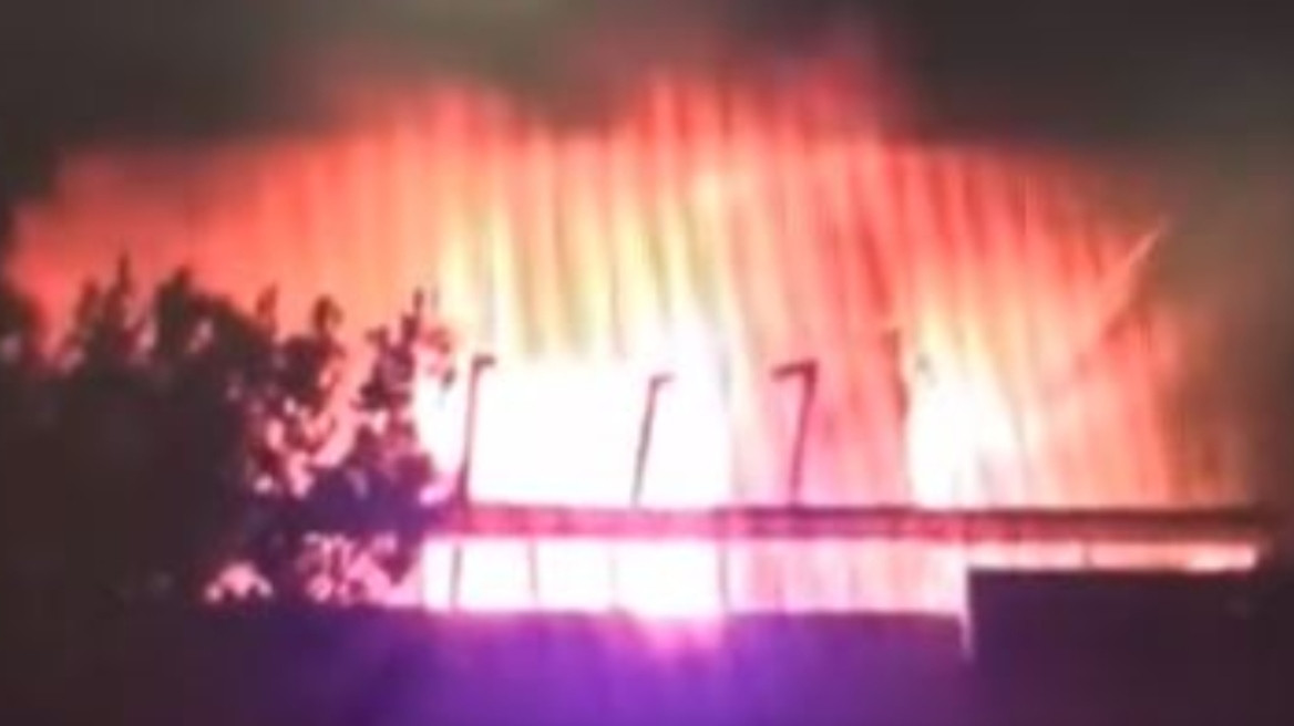 Ρόδος: Φωτιά ξέσπασε δύο φορές την ίδια μέρα σε διαμέρισμα, από «θαύμα» γλίτωσαν οι ένοικοι - Δείτε βίντεο