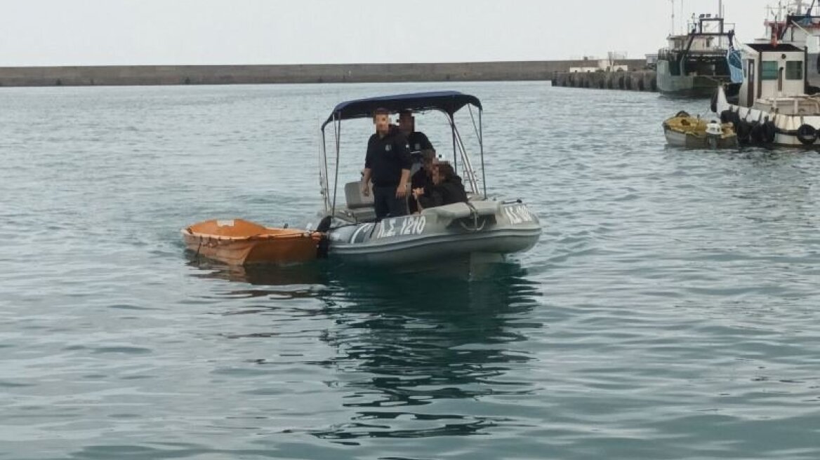 Κρήτη: Έκλεψαν μια βάρκα, εξαφανίστηκαν στη Χερσόνησο και... το ανέβασαν story στο Instagram