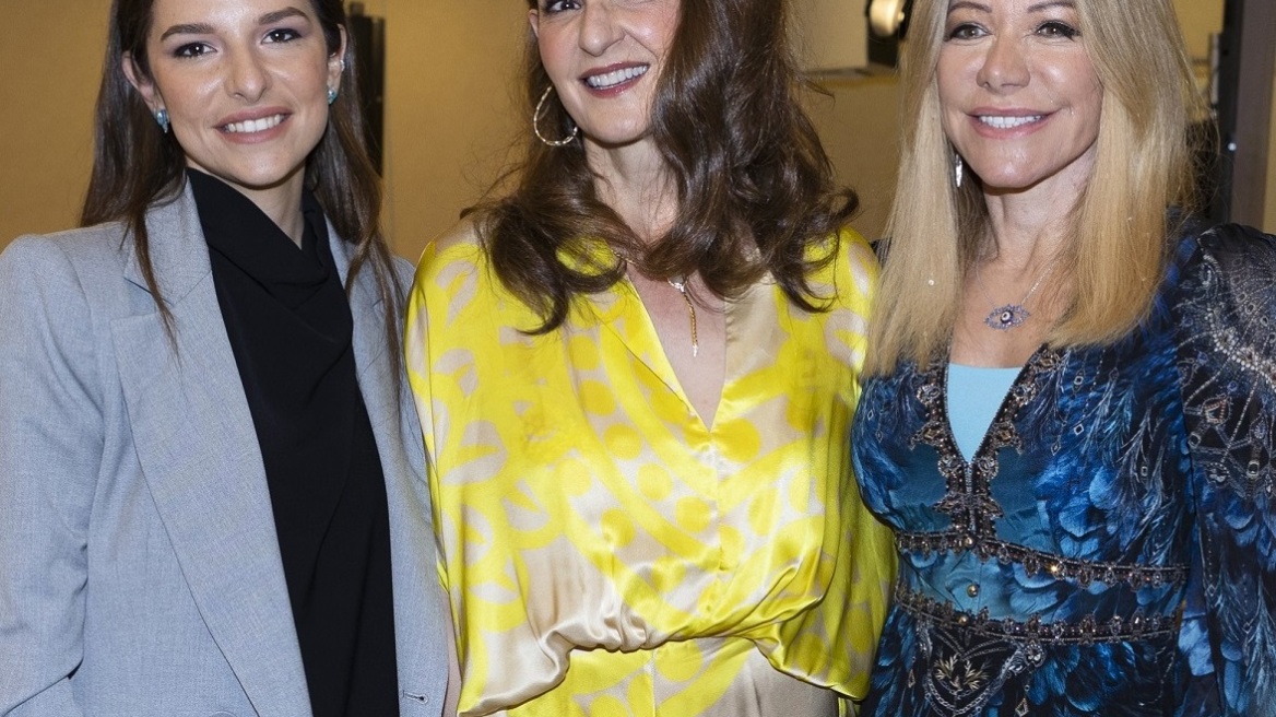 «Δεν θα γεράσουμε ποτέ, είμαστε Ελληνίδες»: Οι πιο συγκινητικές στιγμές στο 5ο Marie Claire Power Trip