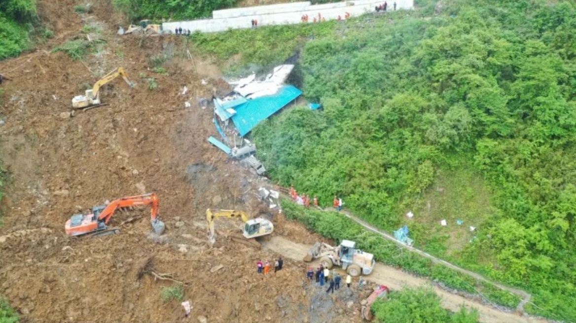 Κίνα: Τουλάχιστον 19 νεκροί από την κατολίσθηση στην επαρχία Σετσουάν - Δείτε βίντεο