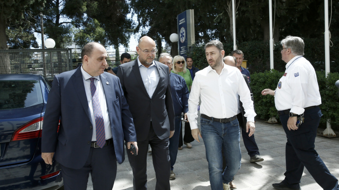 Ανδρουλάκης: Οι ελλείψεις σε ΕΚΑΒ και ΕΣΥ έχουν τραγικά αποτελέσματα για τον ελληνικό λαό