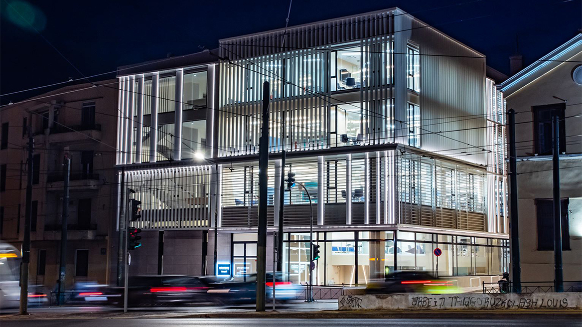 Ένας νέος μοντέρνος εργασιακός χώρος αναβαθμίζει το κέντρο της Αθήνας