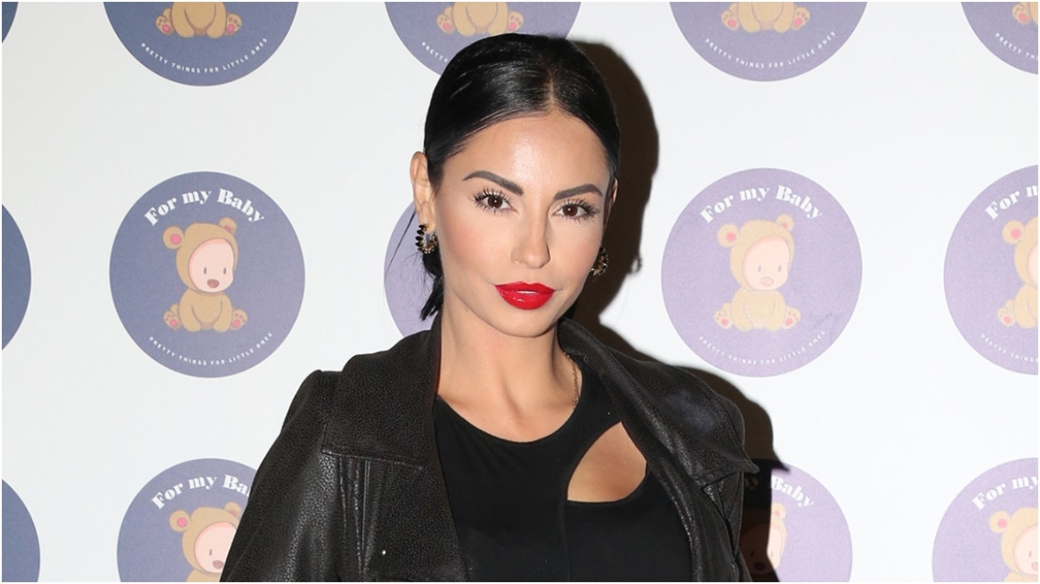 Δήμητρα Αλεξανδράκη: Έχω πει να κάνουμε παιδί αλλά από την άλλη με τρομάζει, δεν ξέρω αν είμαι έτοιμη