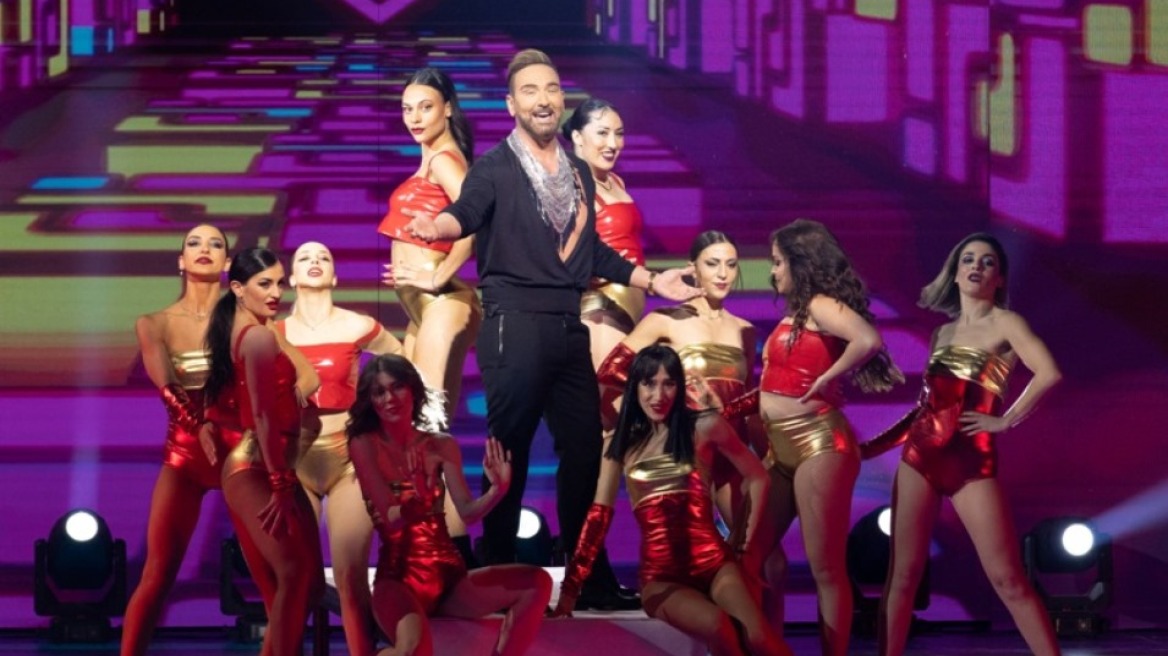 Διπλή αποχώρηση και δυνατές ανατροπές σήμερα στο Just the 2 of Us!