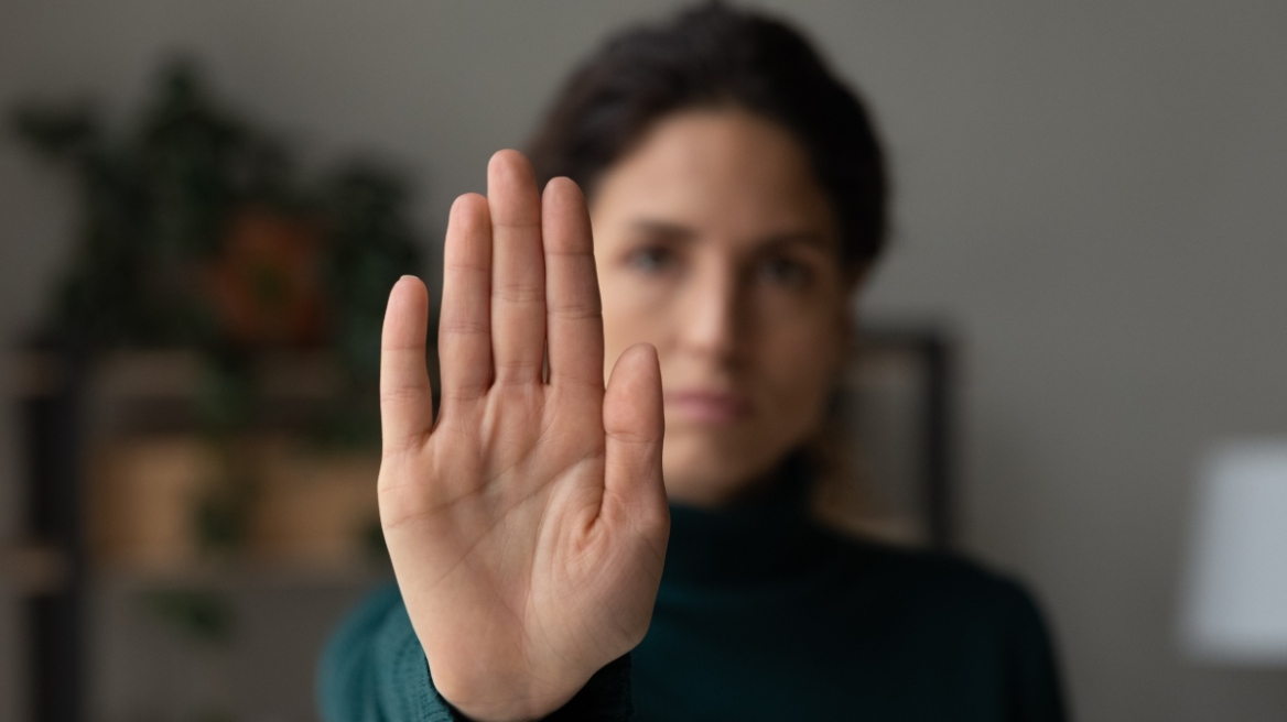 Γερμανία: Ένας στους τρεις άνδρες θεωρεί αποδεκτή τη βία σε βάρος των γυναικών