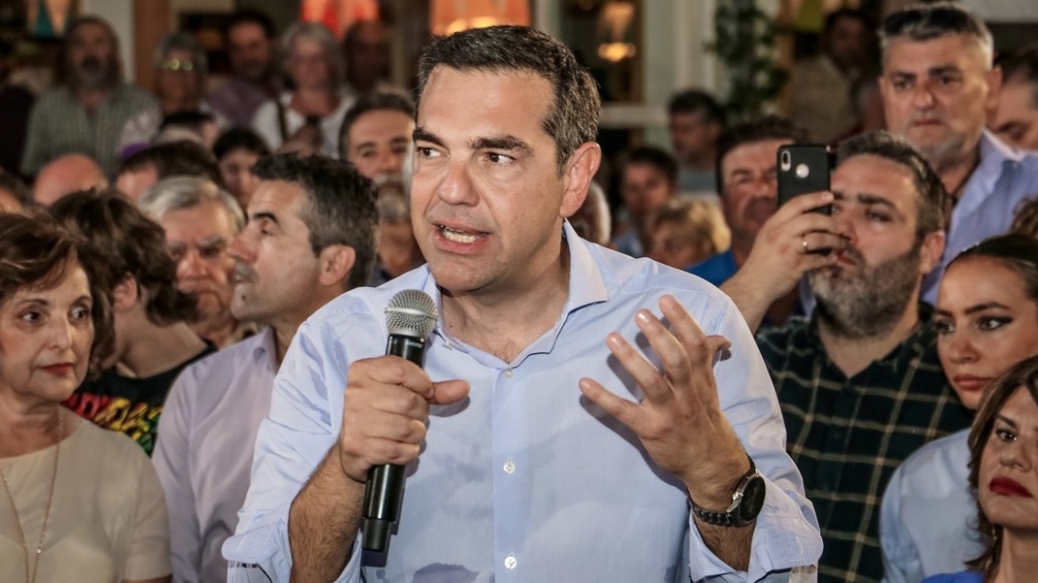 Χανιώτικα Νέα: Συνεργάτες του Τσίπρα ήθελαν να γράψουν τις ερωτήσεις της συνέντευξης που θα του παίρναμε