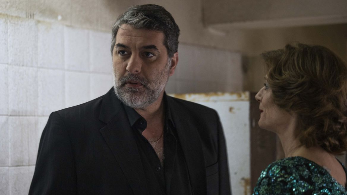 Αυτή η νύχτα μένει: Ο Στρατής αμφιβάλλει για την αθωότητα της Ζέτας