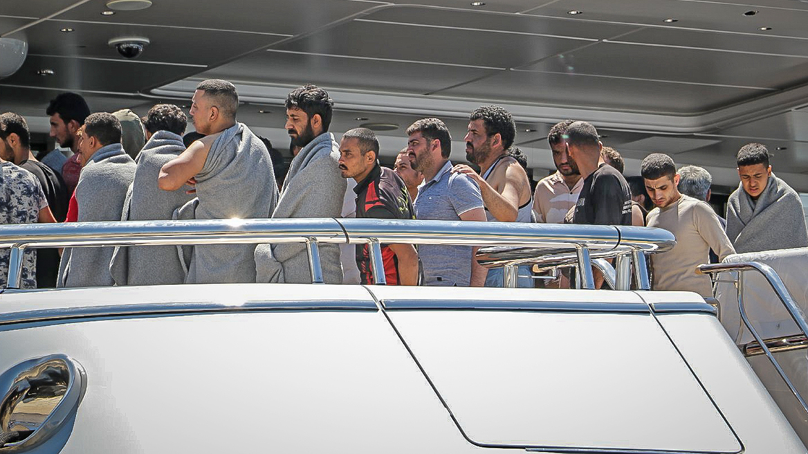Ναυάγιο στην Πύλο: Ομολόγησε ένας εκ των διακινητών - «Βαρύ» κατηγορητήριο για τους 9