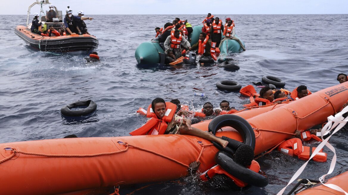 Γαλλία: Προσφέρει 26 εκατ. ευρώ στην Τυνησία για την αντιμετώπιση της μεταναστευτικής κρίσης