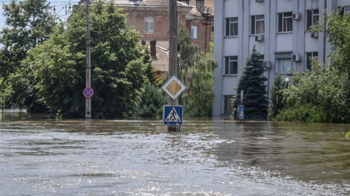 Ουκρανία: Στους 41 οι νεκροί από τις πλημμύρες μετά την καταστροφή του φράγματος Καχόβκα