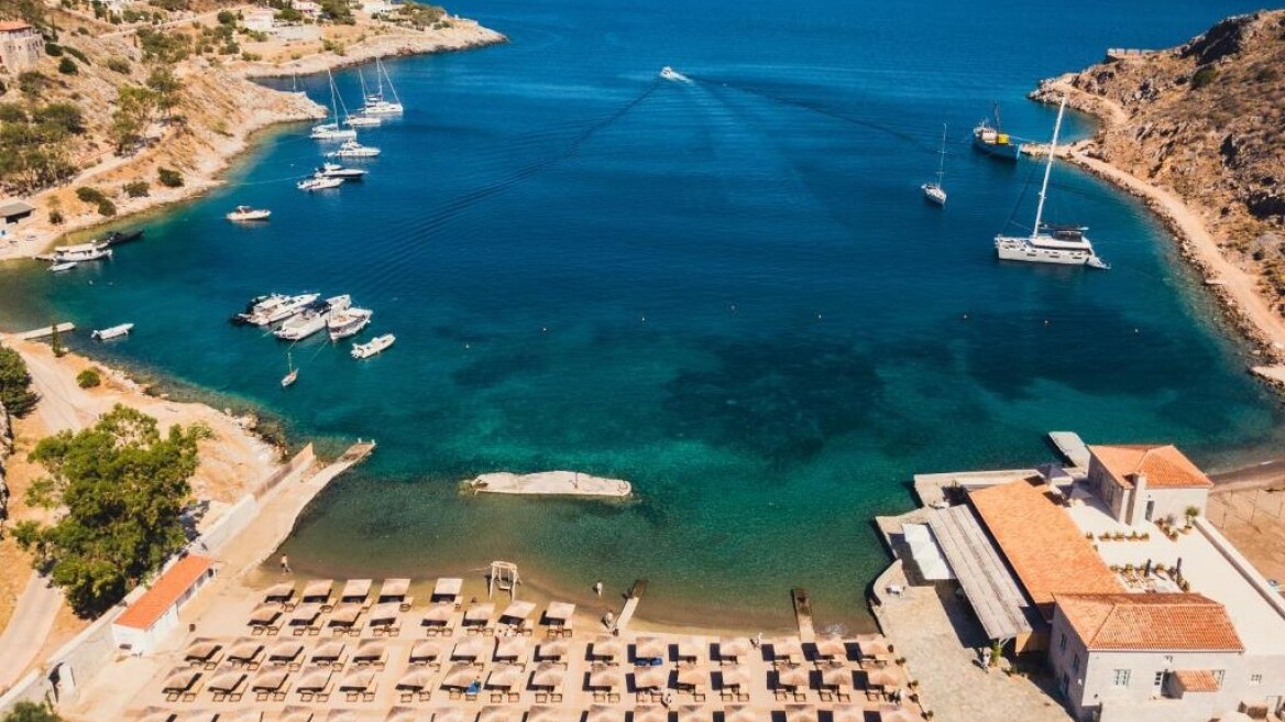 Σαββατοκύριακο στην Ύδρα: Πού να πάτε για μπάνιο 