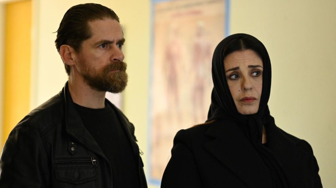 Σασμός: Η Καλλιόπη προσπαθεί να πείσει τον Μαθιό να μην παραδοθεί