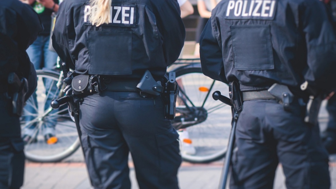 Λήξη συναγερμού για το σχολείο στο δυτικό Βερολίνο - Δεν εντοπίστηκε κανένας ένοπλος