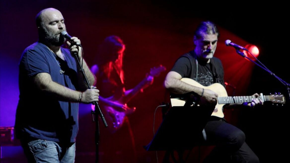 Πυξ Λαξ: Επιστρέφουν στο Θέατρο Λυκαβηττού για μια μεγάλη συναυλία