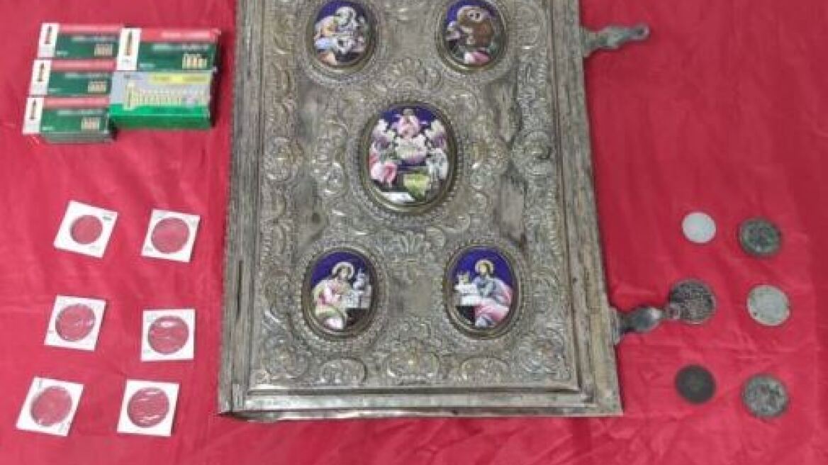 Θεσσαλονίκη: Συνελήφθη 66χρονος και αναζητείται 78χρονος για αρχαιοκαπηλία