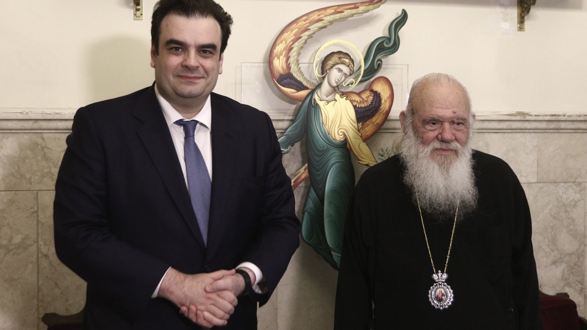 Πιερρακάκης: Συναντήθηκε με τον Ιερώνυμο - «Συνεργασία σε βάθος με σεβασμό στους διακριτούς ρόλους»