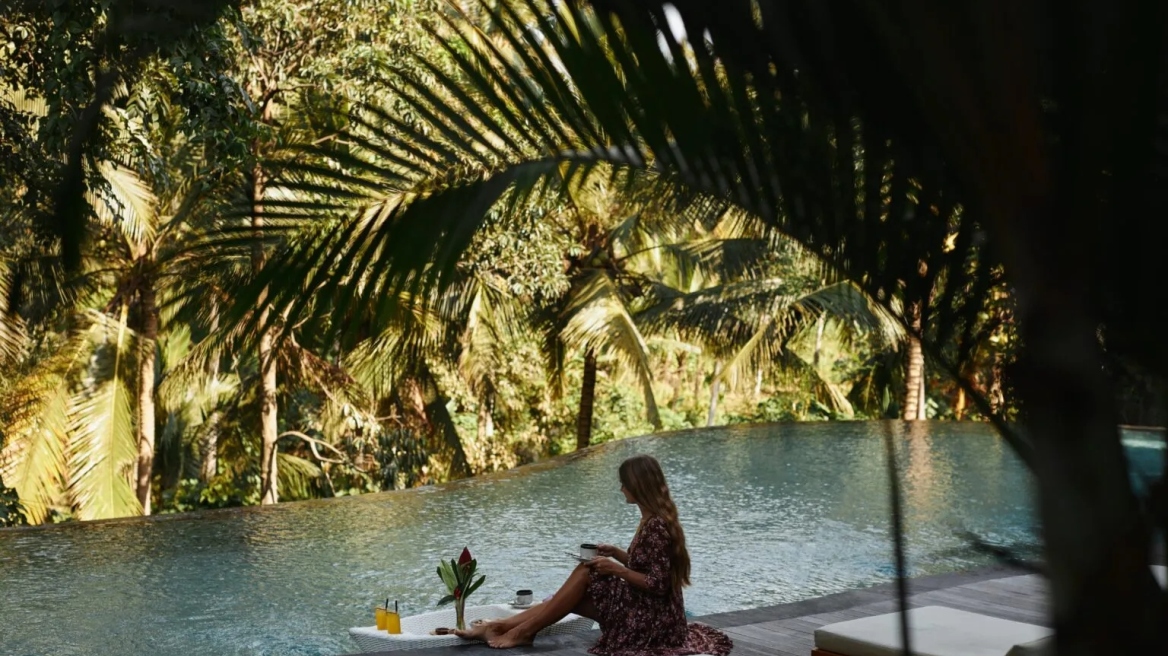 Τα παγωμένα, αναζωογονητικά ροφήματα που κάνουν το καλοκαίρι μας πιο δροσερό