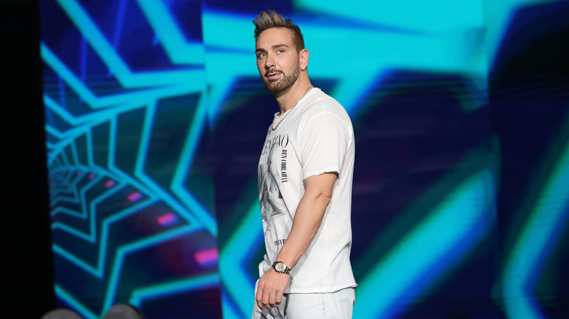 J2US: Τι αποκάλυψαν οι 8 φιναλίστ και ο Νίκος Κοκλώνης λίγο πριν τον μεγάλο τελικό