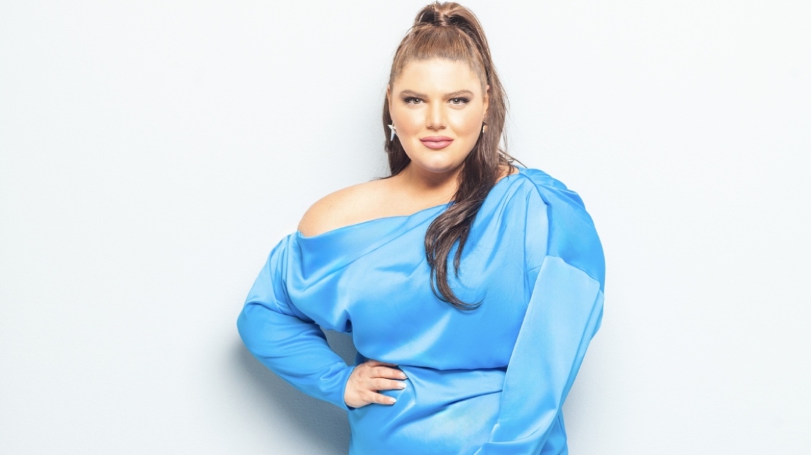 Η Δανάη Μπάρκα συνεχίζει στο MEGA