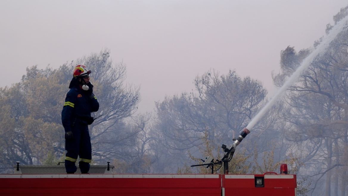 Πολύ υψηλός κίνδυνος πυρκαγιάς αύριο για Αττική και άλλες 4 περιφέρειες