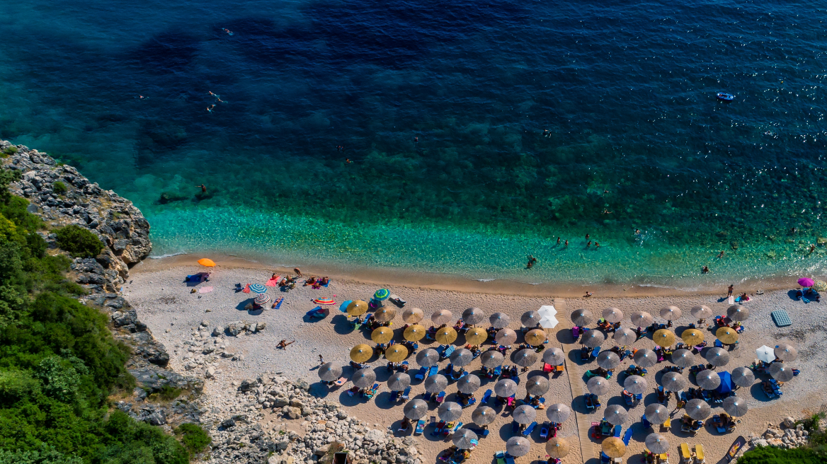 Η τριπλή παραλία της Θεσπρωτίας με τα δροσερά νερά και την άγρια ομορφιά 