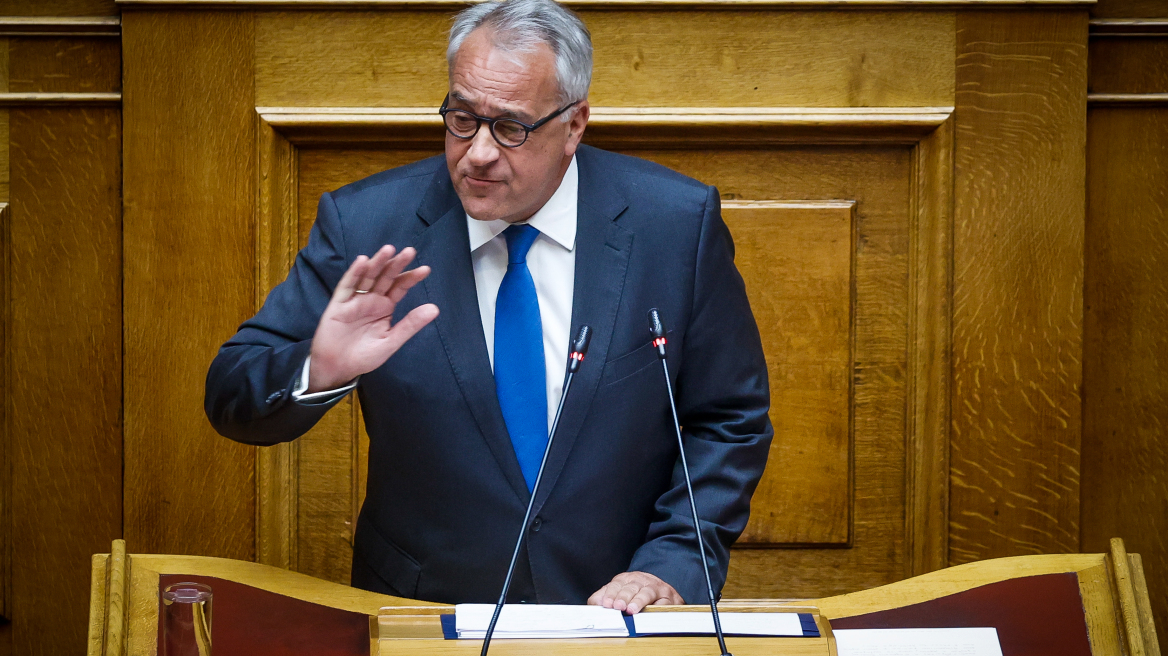 Βορίδης σε Σπαρτιάτες: «Πολιτικός σας μπαμπάς ο Κασιδιάρης, μην διαμαρτύρεστε που σας λένε νεοναζιστές»